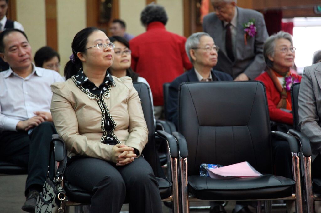 世外中学副校长
