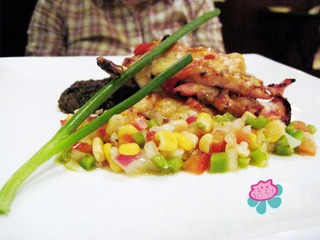 IMG_0611 奶酪甜椒焗鸡胸配双色豆酱和香菜玉米汁