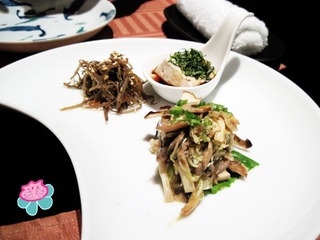 IMG_2729芝麻豆腐+牛蒡丝+什锦蘑菇蔬菜沙拉.jpg