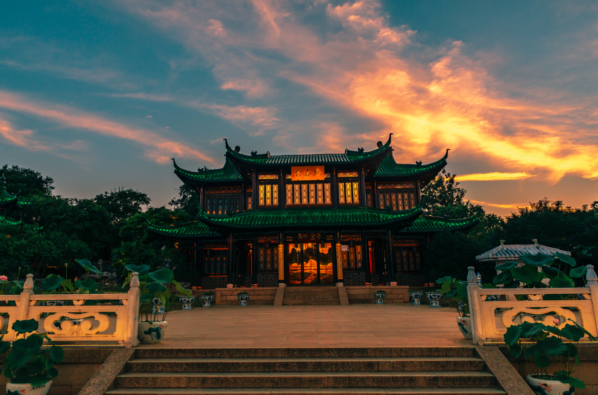 瘦西湖熙春台晚霞