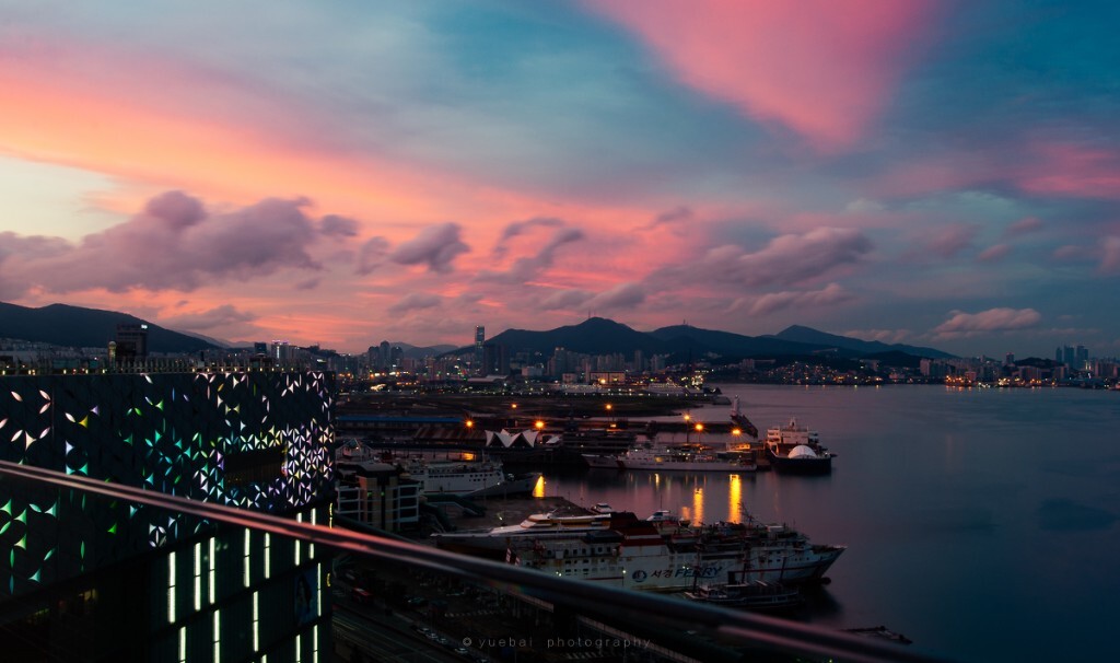 釜山