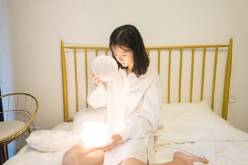 001