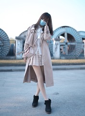 001