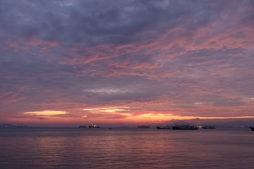 653324