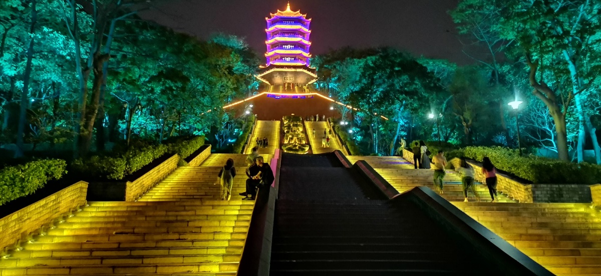 东莞神福岗公园夜景