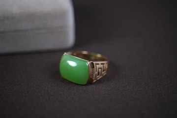 001
