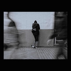 001