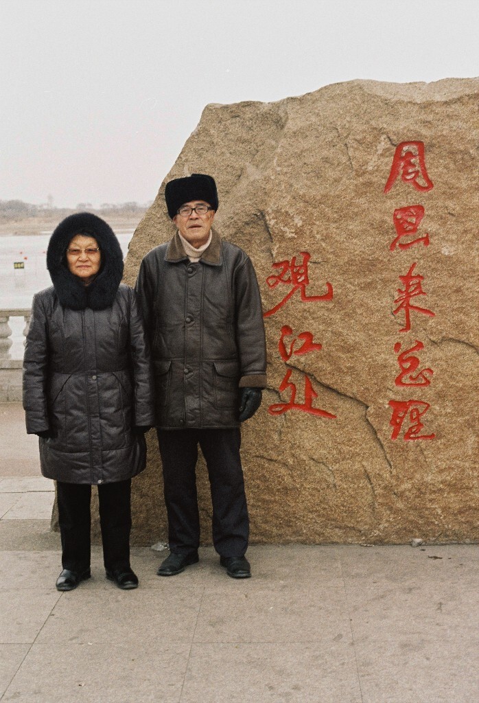 六七十年代,老东北工业基地最为昌盛的阶段,国家领导人多次莅临东北,关心当地人民生活状态。