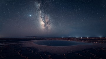 翡翠盐湖