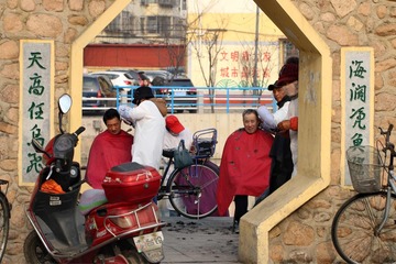 补发一张《龙抬头》