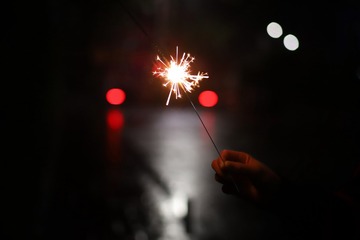225617