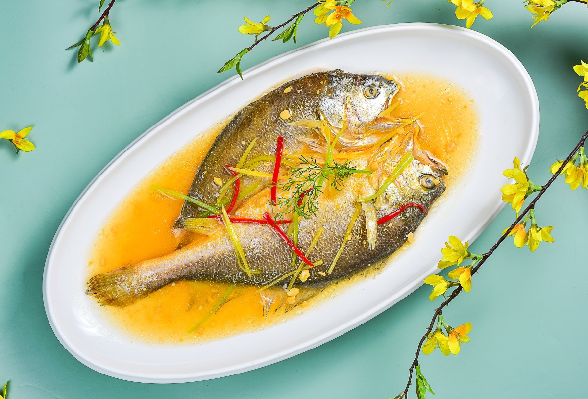 桃花流水鳜鱼肥正是摄影拍照时清新淡雅中式菜品鱼亮调拍摄