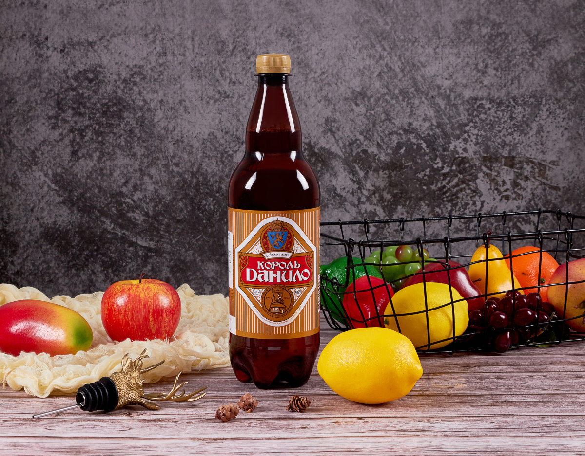 1升装乌克兰啤酒,过年聚餐实惠必选品哦 - 摄影师陆勇 - 图虫