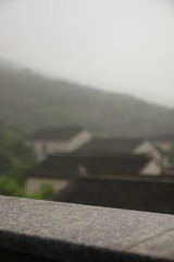 山脚下的村庄