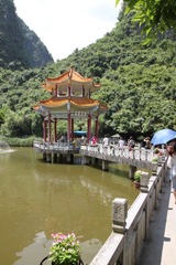 忘了是哪了