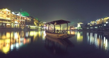沱江 夜
