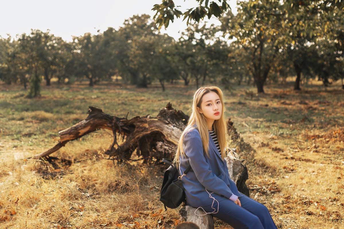 我寂寞寂寞就好,你真的不用来我回忆里微笑。