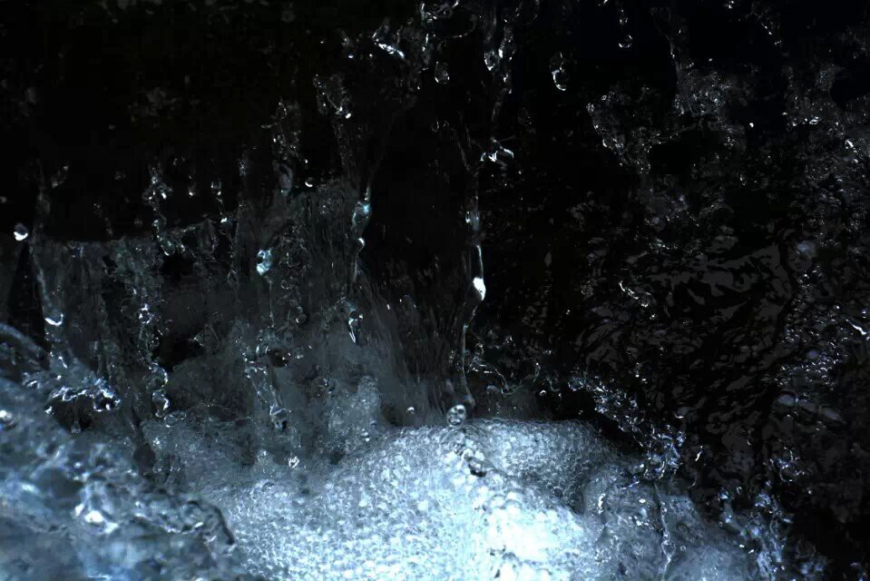 德夯的水