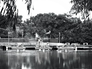 1715664