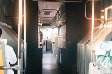 275734