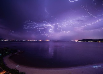 白鹿台风