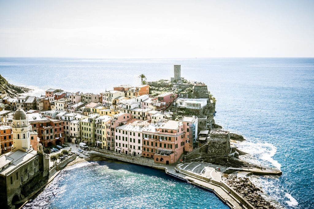 ·<br />
vernazza