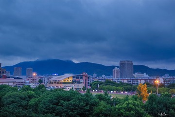809042