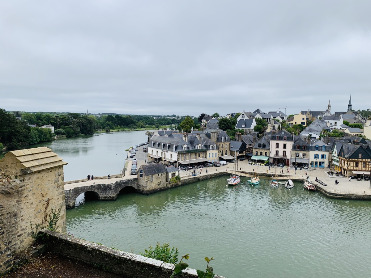 非常可爱的城市auray位于可丽饼的故乡布列塔尼大区