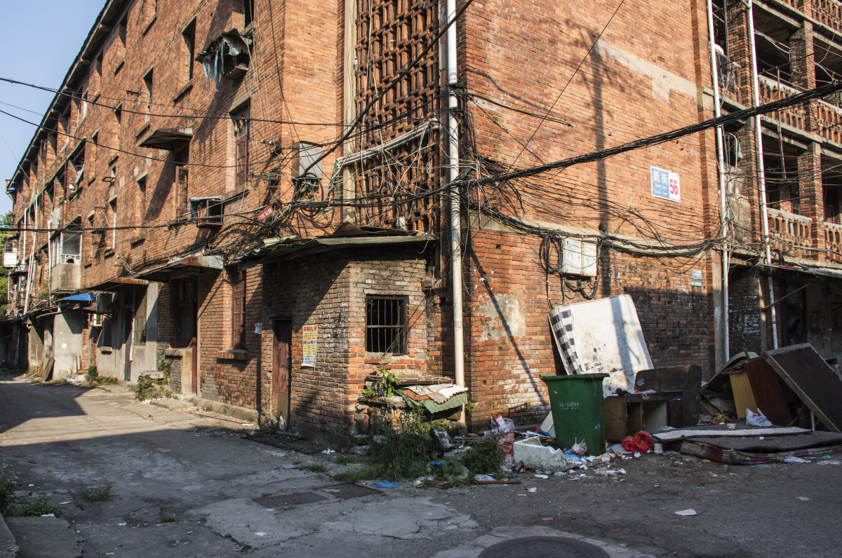 旧居民楼.2016年8月18日,地点黄石人民街.