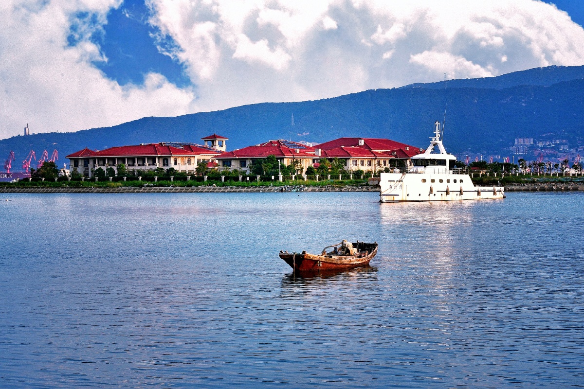 静静的海湾 摄于江苏连云港东西连岛.