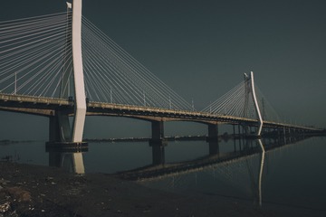 463810