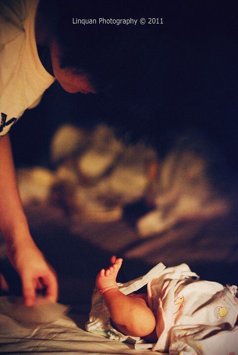 9月8日 妞妞<br />
每天晚上妞妞都要醒3到5次，换尿布喂奶，累并快乐着