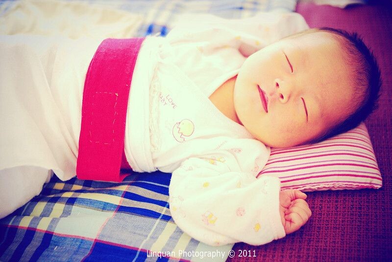 9月11日 妞妞<br />
妞妞的标准睡姿