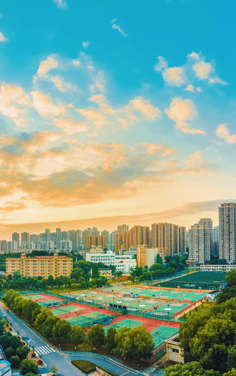 武汉理工大学鉴湖校区