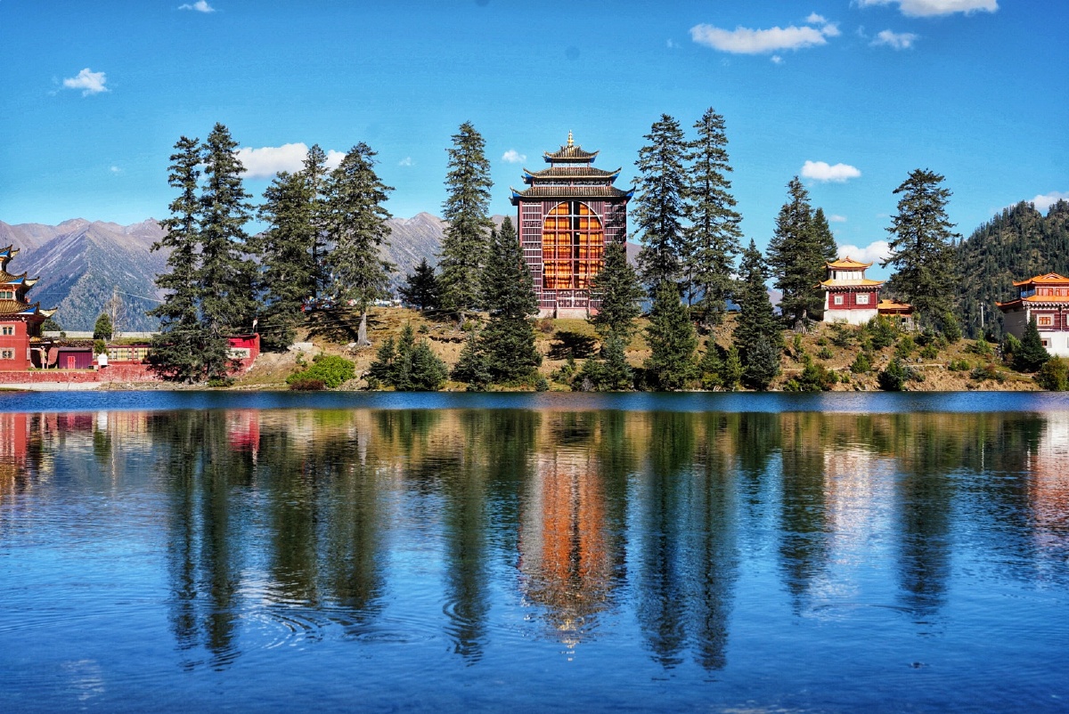 川西新龙县措卡湖海拔3850米