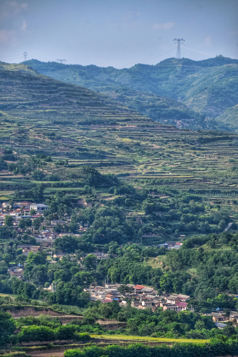 青山绿水美丽乡村