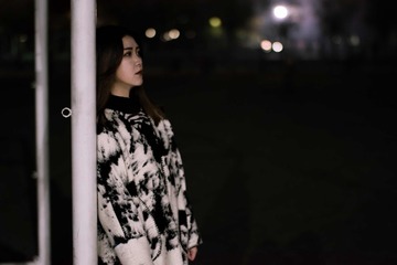 001