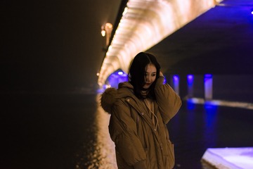 001