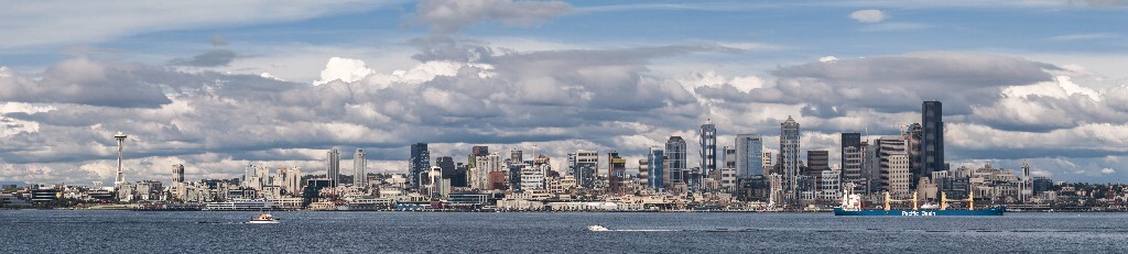 Downtown Seattle Panorama @ Alki Beach. 135mm 8张拼接