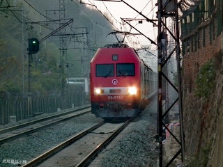 74648