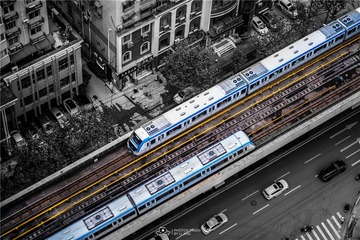 384314