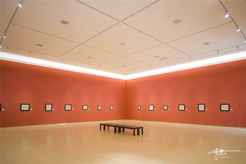 1045333