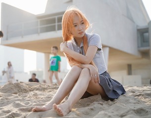 001