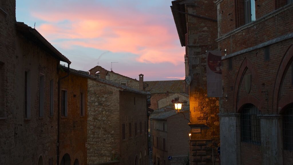 Montepulciano黄昏,托斯卡纳