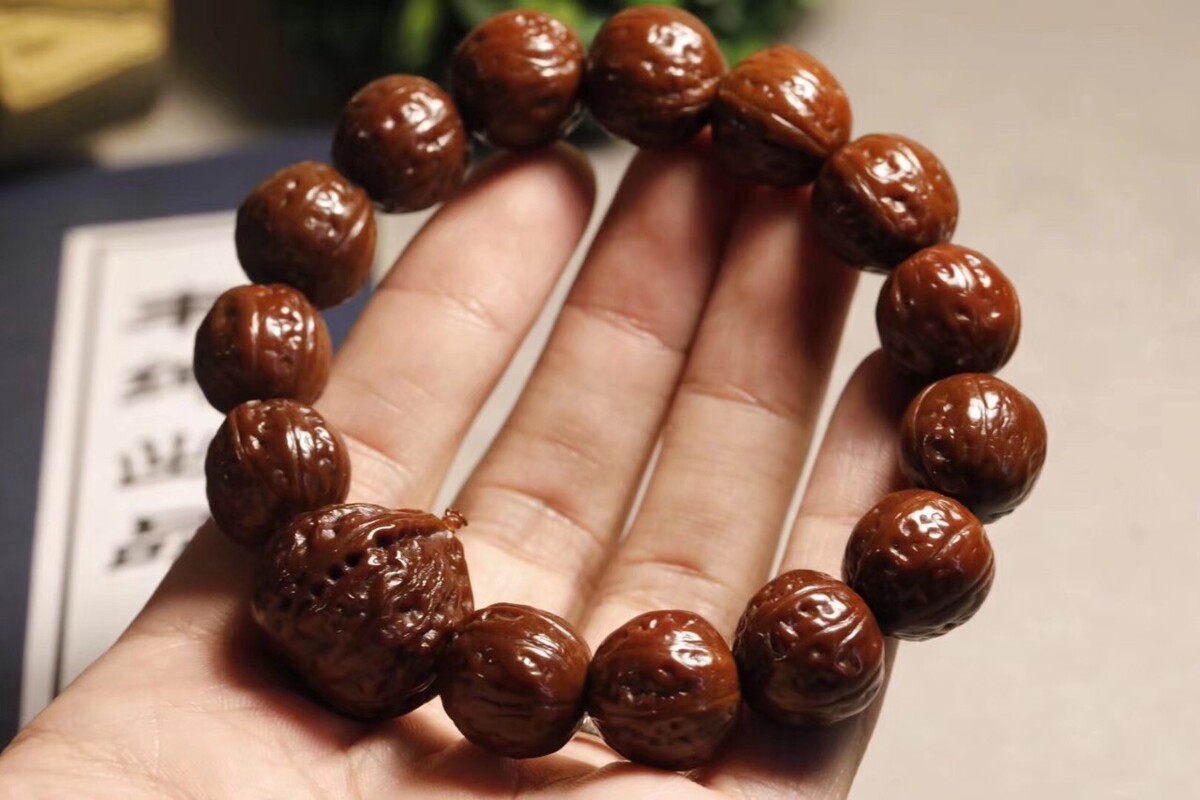 蜜蜡手串用什么线穿好