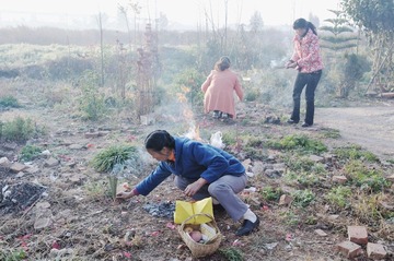 小村 大年初一 2011