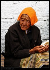 小昭寺老妪