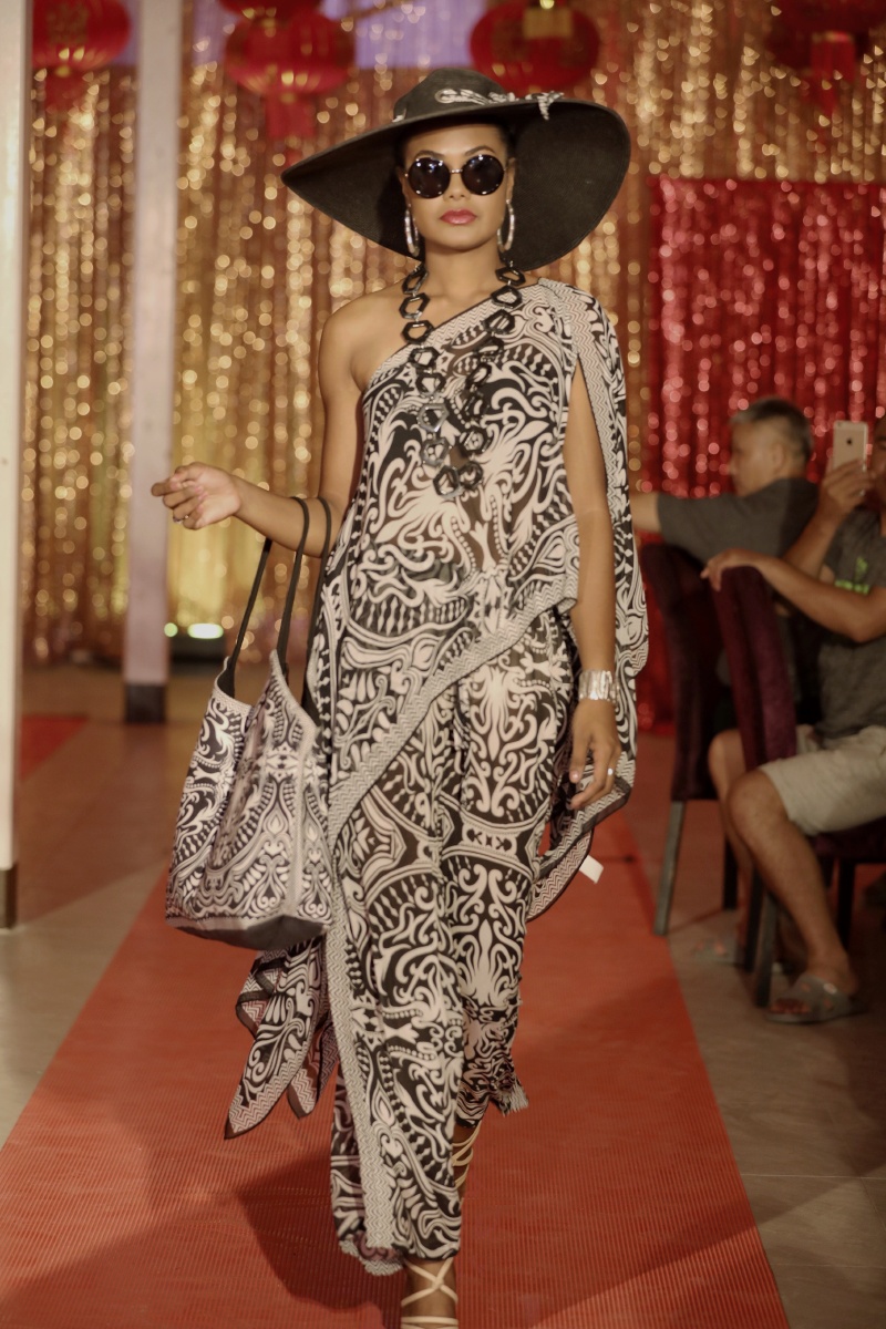 斐济传统服装表演