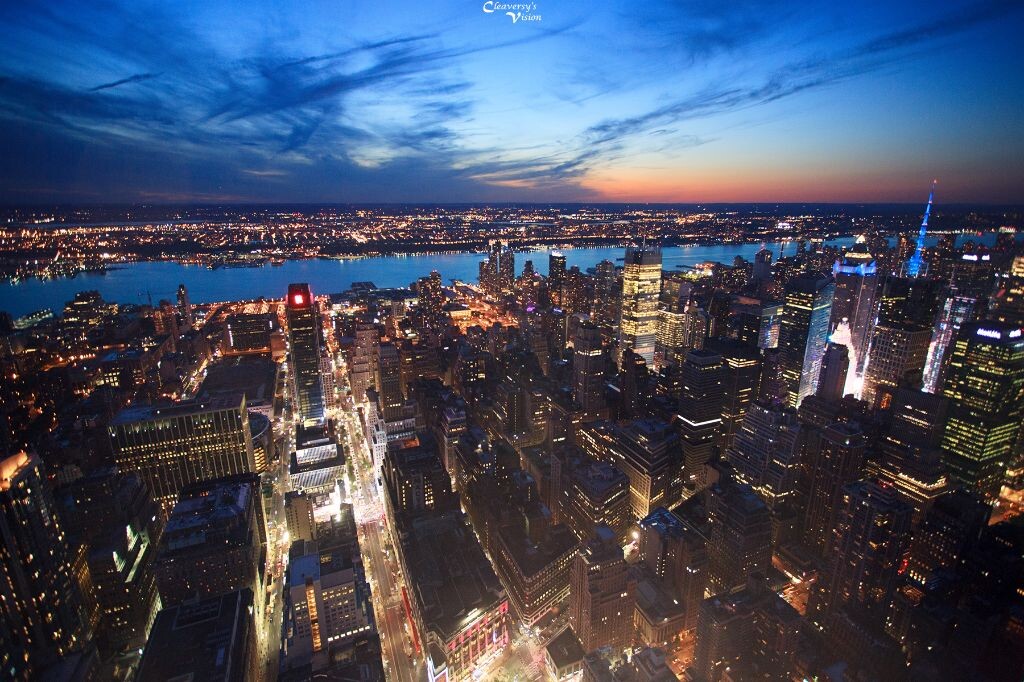 思路：曼哈顿<br />
思路：曼哈顿 May 30. 2013, on the top of empire state building, New York.
