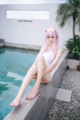 409927